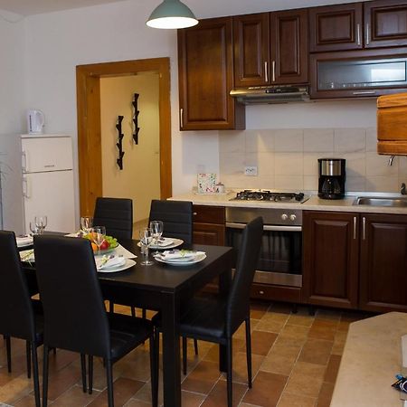 Apartman Girasol Pula Apartment Exterior foto