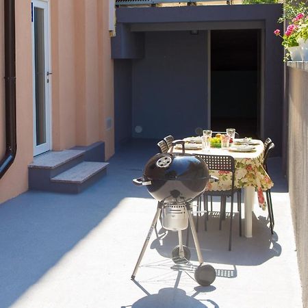 Apartman Girasol Pula Apartment Exterior foto