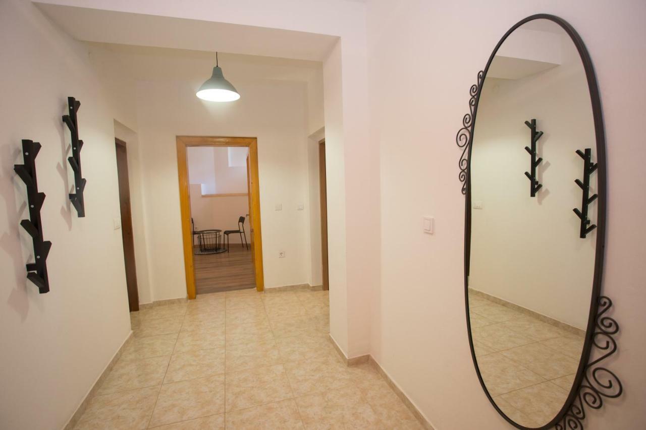Apartman Girasol Pula Apartment Exterior foto